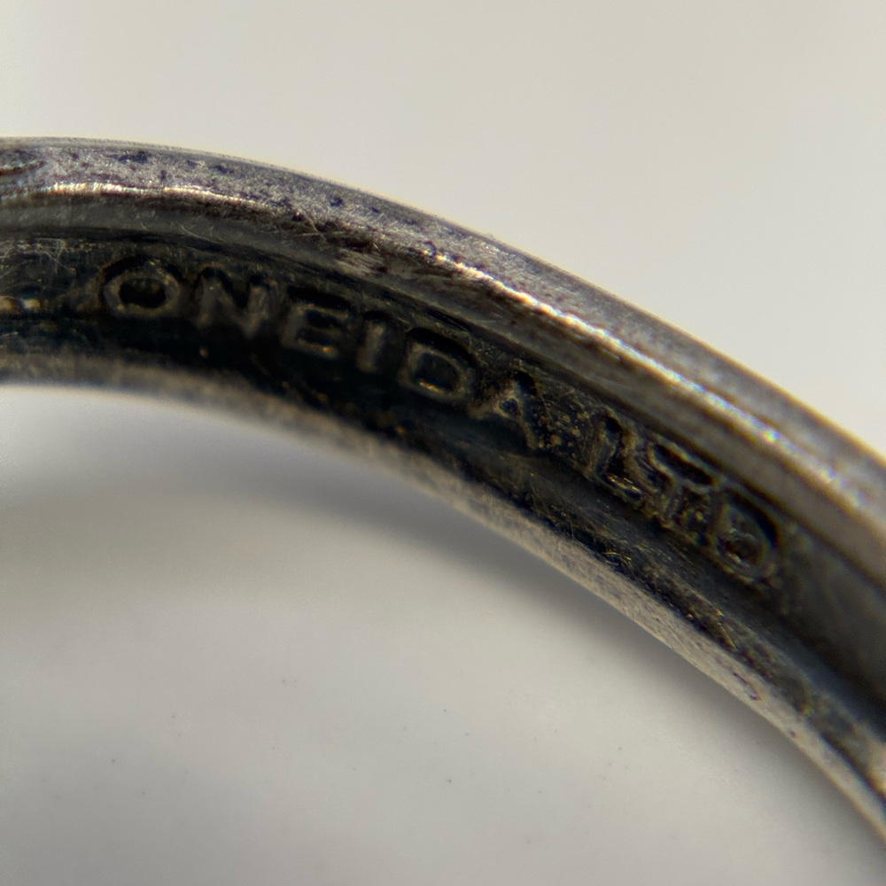 Vintage Spoon Ring Wm A Rogers Oneida Silverplate Floral Rose Pattern - Picture 4 of 7
